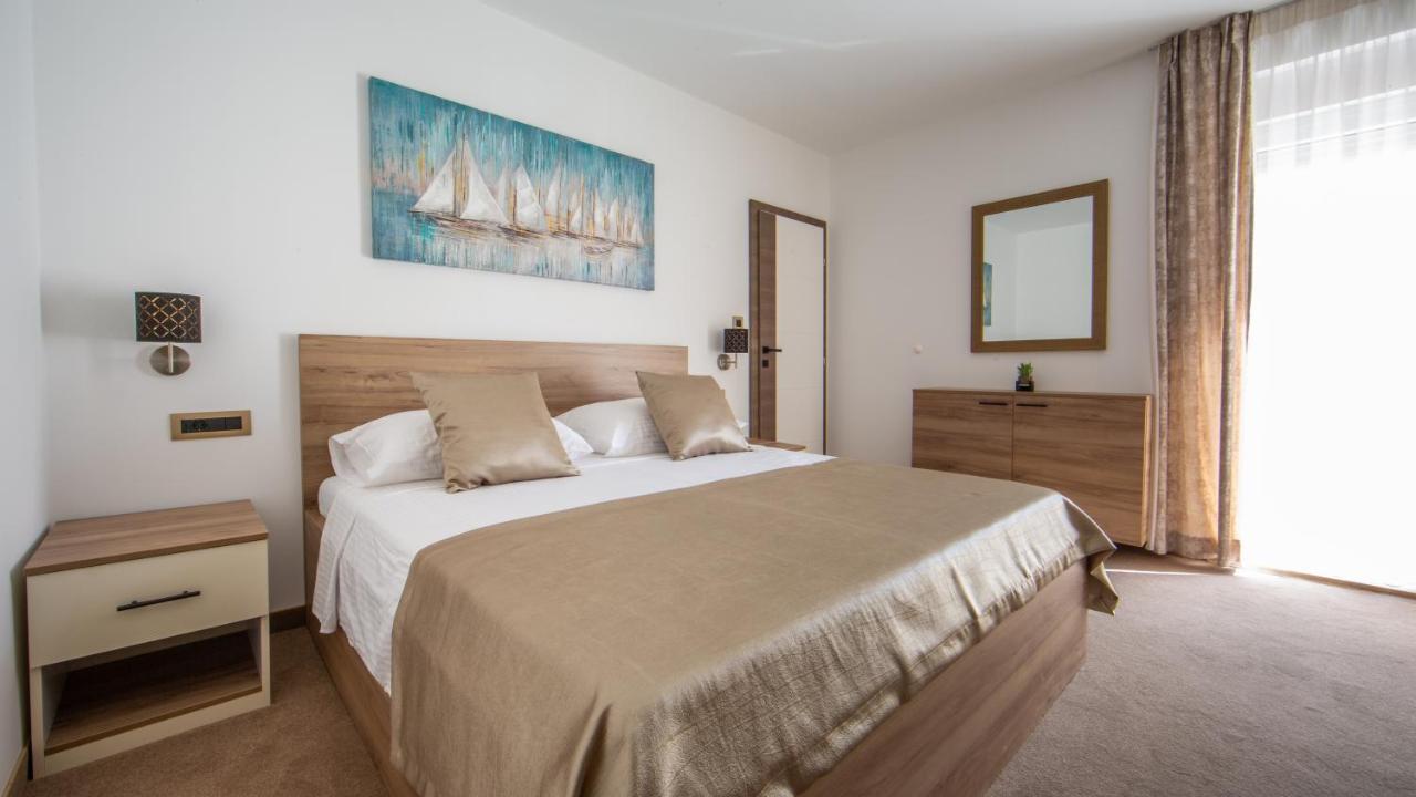 Rooms & Apartments Toni สโตเบรช ภายนอก รูปภาพ